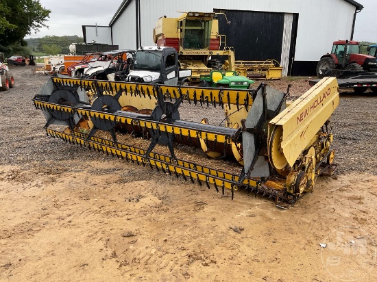 SPERRY NEW HOLLAND 972 SN: 439501 GRAIN HEADER