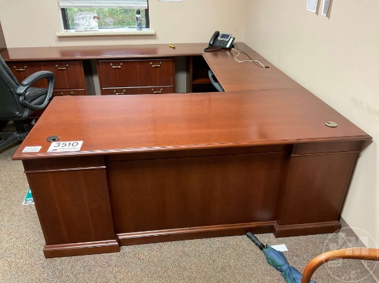 QTY (1) L SHAPED COMPUTER DESK W/T DRAWERS