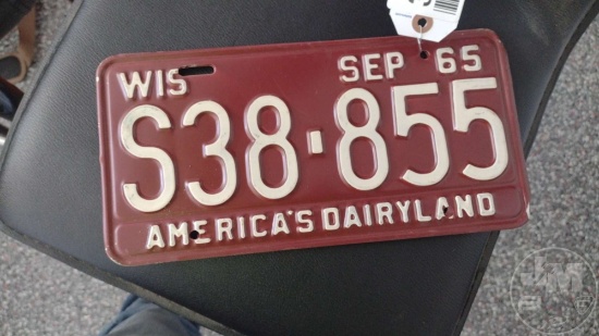 2 1965 WISCONSIN LICENSE PLATES, RED PLATES WITH WHITE NUMBERS