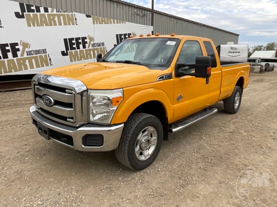 2011 FORD F-350 EXTENDED CAB 4X4 1 TON TRUCK VIN: 1FT8X3BT0BEC71119