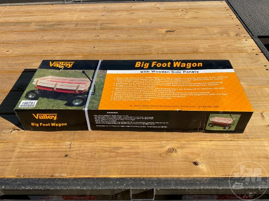 VALLY BIGFOOT WAGON W/T WOODEN SIDE PANELS