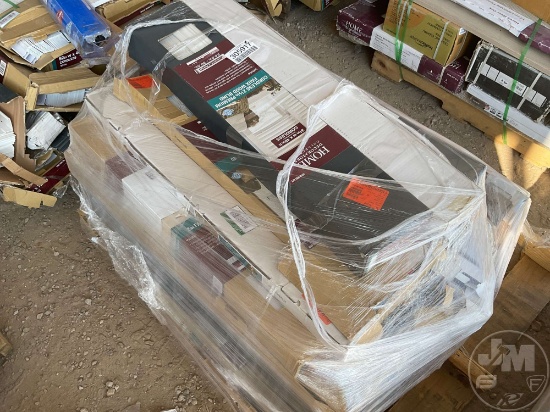 PALLET OF BLINDS ***CONDITION UNKNOWNN***