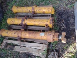 QTY OF (3) HYDRAULIC CYLINDERS