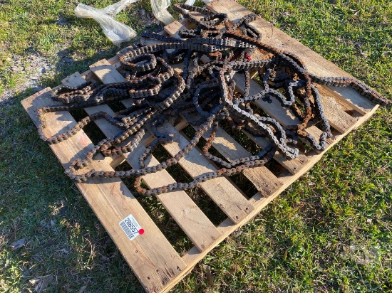 PALLET OF CHAINS FOR COMMERCIAL EQUIPMENT