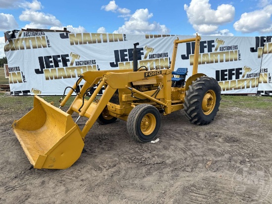 FORD 345 TRACTOR W/LOADER SN: A405930