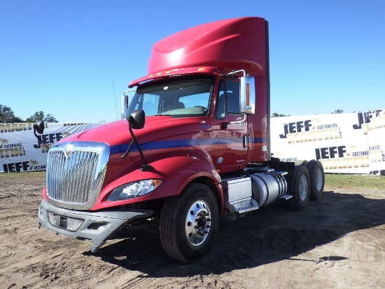 2014 INTERNATIONAL LF687 TANDEM AXLE DAY CAB TRUCK TRACTOR VIN: 3HSDJSNR0EN791203