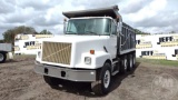 1995 WHITEGMC WB TRI-AXLE DUMP TRUCK VIN: 4V2JCBDEXSR843177