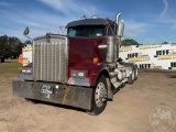 2000 KENWORTH W900 TANDEM AXLE DAY CAB TRUCK TRACTOR VIN: 1XKWDB0X8YJ842621