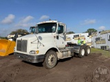 2009 INTERNATIONAL 9200I SBA 6X4 TANDEM AXLE DAY CAB TRUCK TRACTOR VIN: 3HSCEAPR29N108110