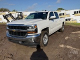 2017 CHEVROLET SILVERADO CREW CAB 4X4 PICKUP VIN: 3GCUKREC6HG350999