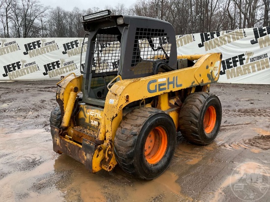 GEHL SL7600 SKID STEER SN: 701028 CAB