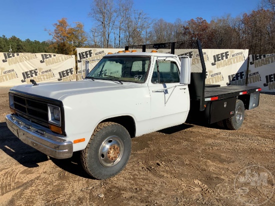 1987 DODGE D-SERIES VIN: 1B6MD3454HS484885 REGULAR CAB FLATBED TRUCK