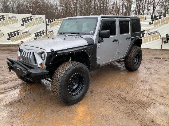 2014 JEEP WRANGLER VIN: 1C4BJWDG4EL115674 4WD SUV