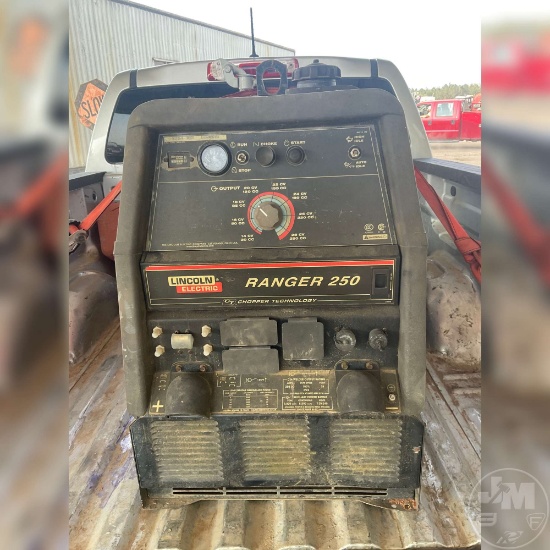 LINCOLN RANGER 250 PORTABLE WELDER