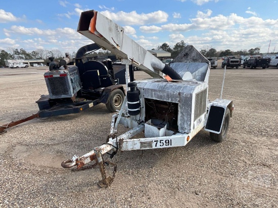ALTEC CHIPPER , PINTLE HITCH , 6 CYL ENGINE ***
