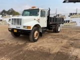 1999 INTERNATIONAL 4700 SINGLE AXLE DUMP TRUCK VIN: 1HTSCABR5XH629477