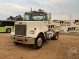 1984 WHITE CONVENTIONAL SHORT SINGLE AXLE DAY CAB TRUCK TRACTOR VIN: 1WUABBMD4EN065539