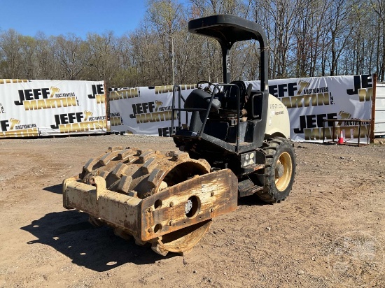 2004 INGERSOLL RAND SD-45FTF SINGLE DRUM VIBRATORY ROLLER SN: 177657