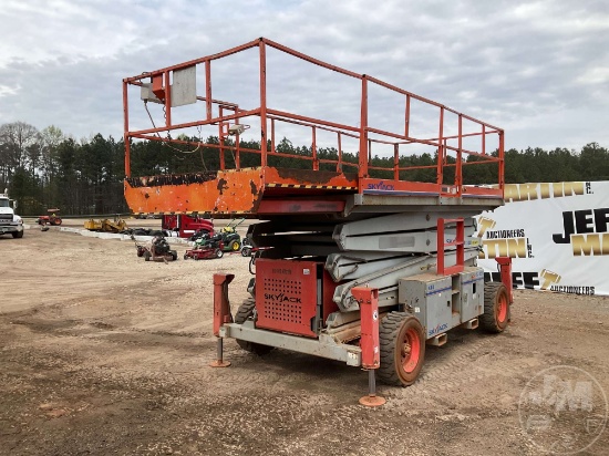 2012 SKYJACK SJ9250 50’...... SCISSOR LIFT SN: 5000869