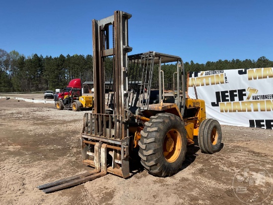 JCB 926 ROUGH TERRAIN FORKLIFT SN: SLP92602TE0661595