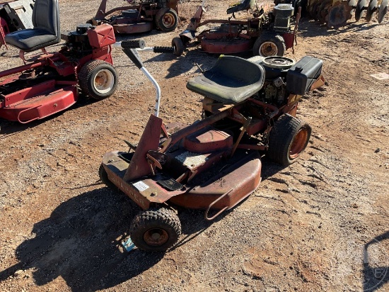 SNAPPER RIDING MOWER