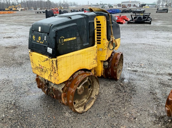 BOMAG COMPACTION EQUIPMENT SN: CNV