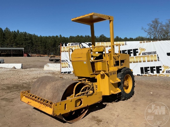 1989 INGERSOLL-RAND SD40D SINGLE DRUM VIBRATORY ROLLER SN: 5413S