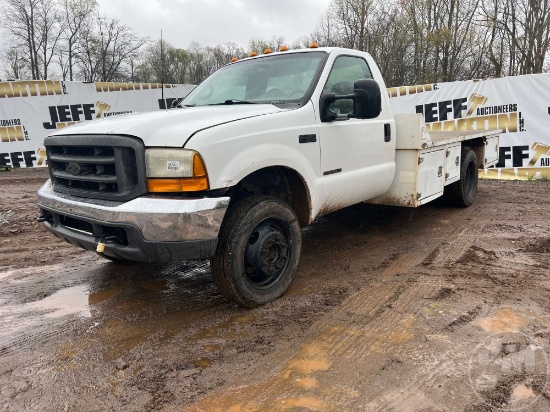 2000 FORD F-450 XL SUPER DUTY SINGLE AXLE REGULAR CAB FLATBED TRUCK VIN: 1FDXF46F9YED93734