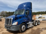 2018 FREIGHTLINER CASCADIA TANDEM AXLE DAY CAB TRUCK TRACTOR VIN: 1FUJGBDVXJLHS8454