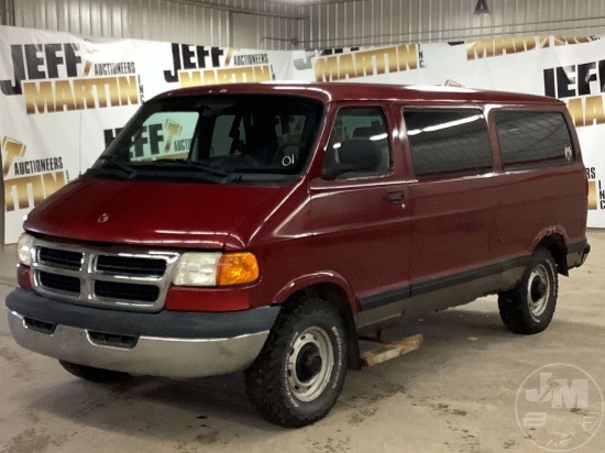 2001 DODGE RAM WAGON VIN: 2B4JB25Z81K561531 2WD PASSENGER VAN