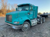 2001 INTERNATIONAL 9200I TANDEM AXLE DAY CAB TRUCK TRACTOR VIN: 2HSCEAXR61C003060