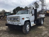 1990 CHEVROLET C7 SINGLE AXLE REGULAR CAB FLATBED TRUCK VIN: 1GBM7D1G7LV106909