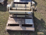 GROVE HYDRAULIC WINCH, 40000 LB CAPACITY, SN# 1H015J2361812