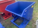 UNUSED GREATBEAR STANDARD DUTY 1 CY CAPACITY DUMPING HOPPER