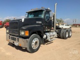 2014 MACK CHU613 TANDEM AXLE DAY CAB TRUCK TRACTOR VIN: 1M1AN07Y2EM017268