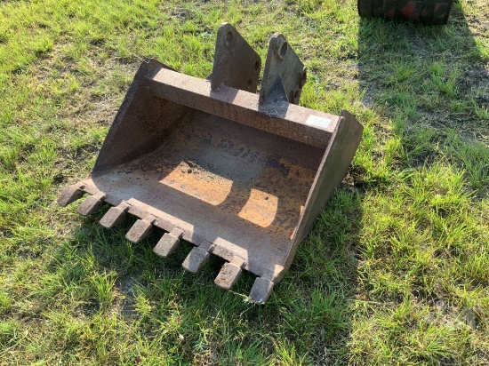 35”...... DIG BUCKET