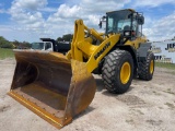 2017 KOMATSU WA320-8 WHEEL LOADER SN: A38107