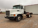 1999 MACK CH613 TANDEM AXLE DAY CAB TRUCK TRACTOR VIN: 1M1AA13Y4XW109853