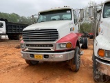 2006 STERLING TRUCK L8500 SERIES VIN: 2FZAAVDC06AW40146 CAB AND CHASSIS