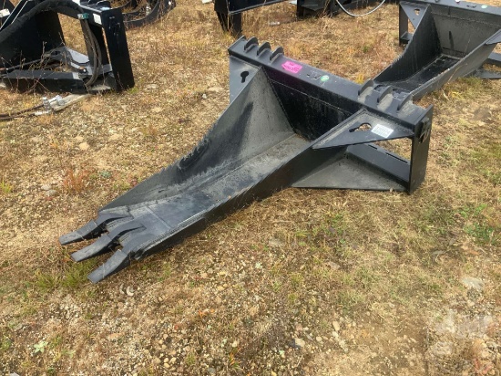 BLUE DIAMOND SEVERE DUTY STUMP BUCKET SN: 138419
