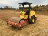 2005 DYNAPAC CA121 SINGLE DRUM VIBRATORY ROLLER SN: 60311160