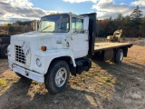 1982 FORD LN7000 SINGLE AXLE REGULAR CAB FLATBED TRUCK VIN: 1FDNR70U1CVA11423