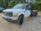 2000 FORD F-450 SINGLE AXLE REGULAR CAB FLATBED TRUCK VIN: 1FDXF46F9YEA93210