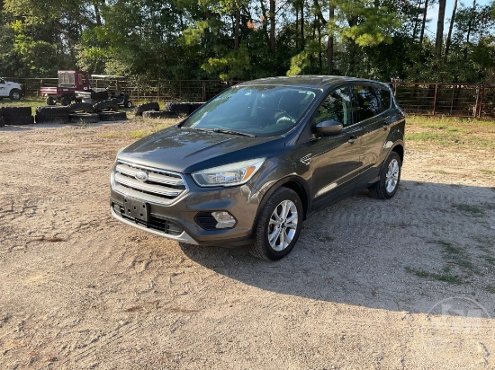 2017 FORD ESCAPE SE VIN: 1FMCU0GD9HUC24328 2WD
