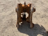 JRB HYDRAULIC COUPLER