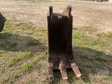 EACO 23 IN. BUCKET