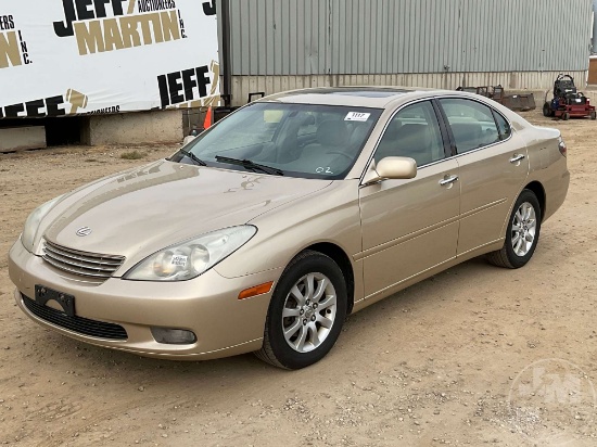 2002 LEXUS ES VIN: JTHBF30G820055559 FWD