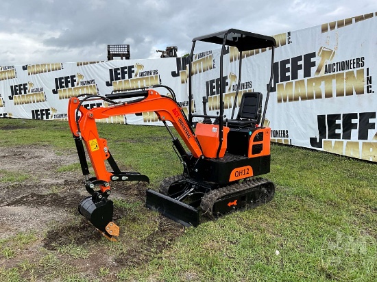 2023 AGT INDUSTRIAL QH12 MINI EXCAVATOR SN: QH1223071902G