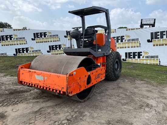 2012 HAMM 3307V10 SINGLE DRUM VIBRATORY ROLLER SN: H1890633