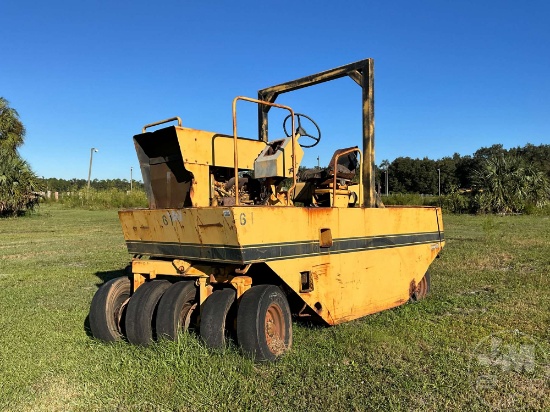 1986 CATERPILLAR PS130 PNEUMATIC ROLLER SN: 7ND00047